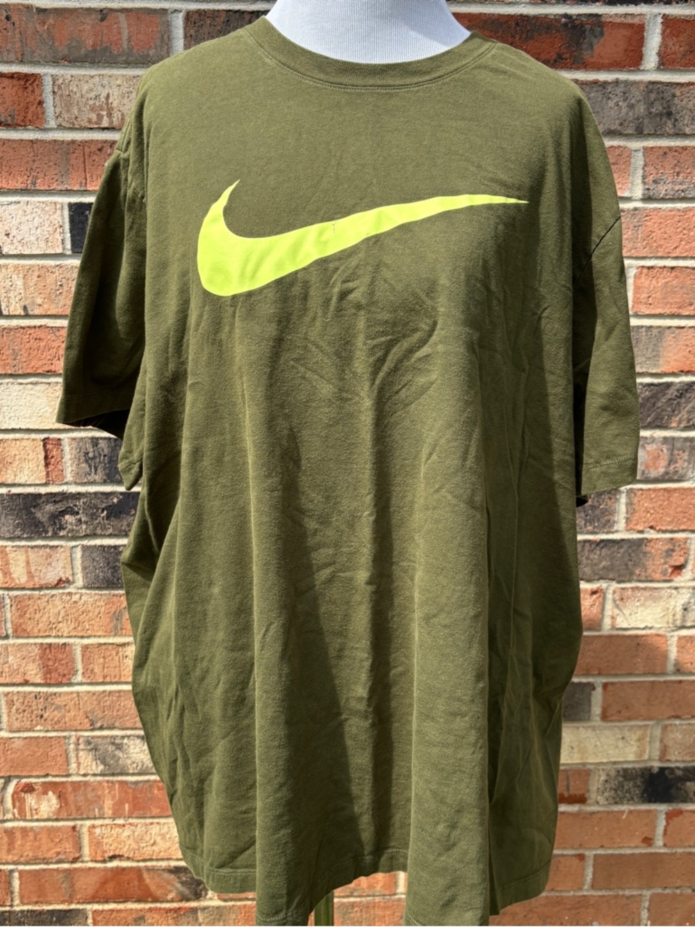 The Nike Tee in Olive Green